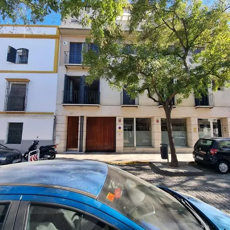 San Bernardo Family Apartment Seville