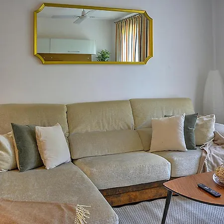 San Bernardo Family Apartment Seville