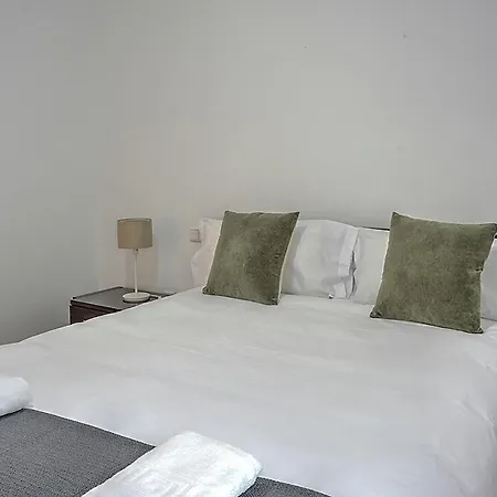 San Bernardo Family Apartment Seville