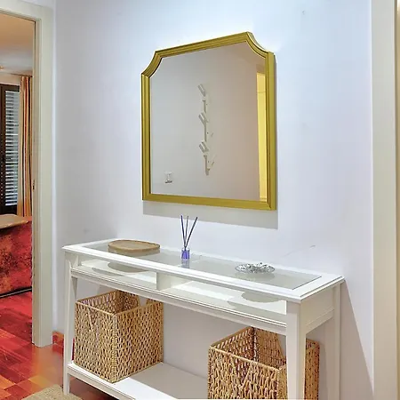 San Bernardo Family Apartment Seville